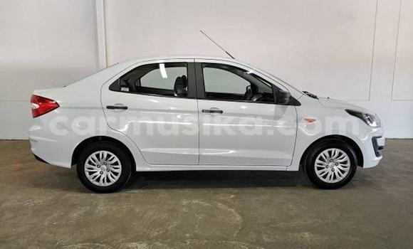 Acheter Occasion Voiture Ford F–150 Blanc à Beitbridge, Matabeleland South Acheter Occasion Voiture Ford F–150 Blanc à Beitbridge, Matabeleland South