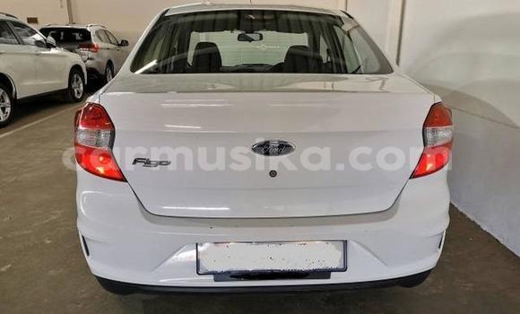 Acheter Occasion Voiture Ford F–150 Blanc à Beitbridge, Matabeleland South Acheter Occasion Voiture Ford F–150 Blanc à Beitbridge, Matabeleland South