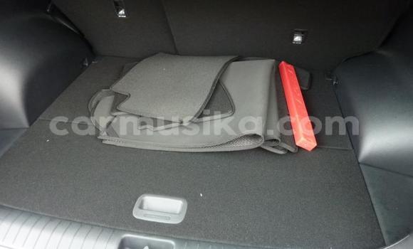 Nunua Ilio tumika Kia Sportage Nyekundu Gari ndani ya Beitbridge nchini Matabeleland Kusini Nunua Ilio tumika Kia Sportage Nyekundu Gari ndani ya Beitbridge nchini Matabeleland Kusini