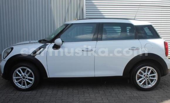 Acheter Occasion Voiture MINI Cooper Blanc à Beitbridge, Matabeleland South Acheter Occasion Voiture MINI Cooper Blanc à Beitbridge, Matabeleland South