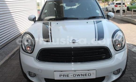 Acheter Occasion Voiture MINI Cooper Blanc à Beitbridge, Matabeleland South Acheter Occasion Voiture MINI Cooper Blanc à Beitbridge, Matabeleland South