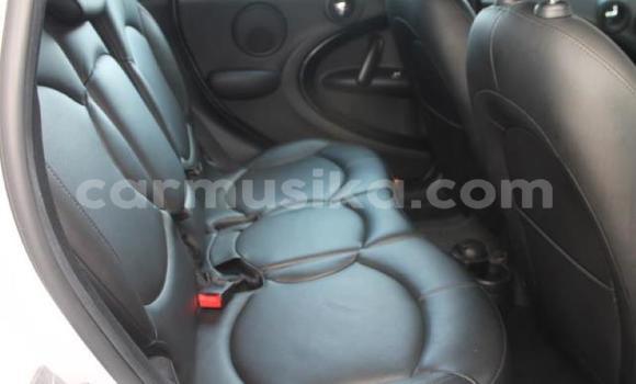 Acheter Occasion Voiture MINI Cooper Blanc à Beitbridge, Matabeleland South Acheter Occasion Voiture MINI Cooper Blanc à Beitbridge, Matabeleland South