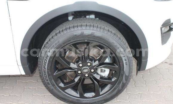 Nunua Ilio tumika Land Rover Discovery Sport Nyeupe Gari ndani ya Beitbridge nchini Matabeleland Kusini Nunua Ilio tumika Land Rover Discovery Sport Nyeupe Gari ndani ya Beitbridge nchini Matabeleland Kusini