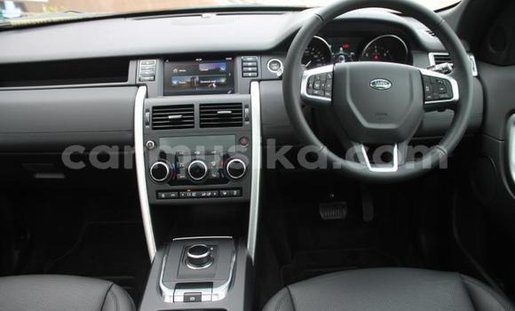 Nunua Ilio tumika Land Rover Discovery Sport Nyeupe Gari ndani ya Beitbridge nchini Matabeleland Kusini Nunua Ilio tumika Land Rover Discovery Sport Nyeupe Gari ndani ya Beitbridge nchini Matabeleland Kusini