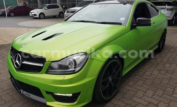 Acheter Occasion Voiture Mercedes‒Benz GL–Class Vert à Beitbridge, Matabeleland South Acheter Occasion Voiture Mercedes‒Benz GL–Class Vert à Beitbridge, Matabeleland South