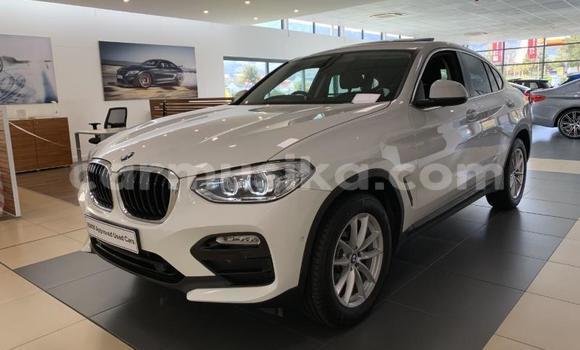 Acheter Occasion Voiture BMW X6 M Blanc à Beitbridge, Matabeleland South Acheter Occasion Voiture BMW X6 M Blanc à Beitbridge, Matabeleland South