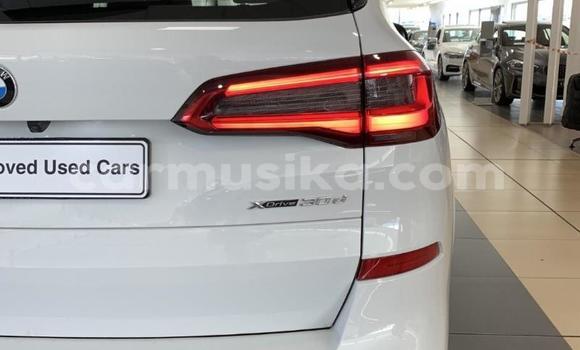 Nunua Ilio tumika BMW X5 M Nyeupe Gari ndani ya Beitbridge nchini Matabeleland Kusini Nunua Ilio tumika BMW X5 M Nyeupe Gari ndani ya Beitbridge nchini Matabeleland Kusini