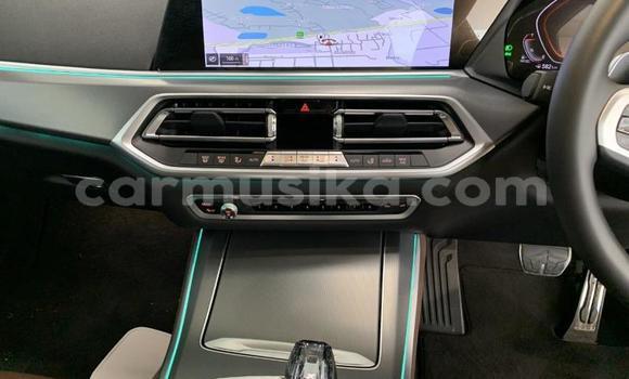 Nunua Ilio tumika BMW X5 M Nyeupe Gari ndani ya Beitbridge nchini Matabeleland Kusini Nunua Ilio tumika BMW X5 M Nyeupe Gari ndani ya Beitbridge nchini Matabeleland Kusini