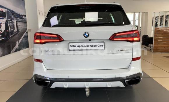 Nunua Ilio tumika BMW X5 M Nyeupe Gari ndani ya Beitbridge nchini Matabeleland Kusini Nunua Ilio tumika BMW X5 M Nyeupe Gari ndani ya Beitbridge nchini Matabeleland Kusini
