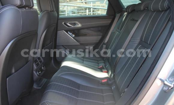 Buy Used Land Rover Range Rover Silver Car in Beitbridge in Matabeleland South Buy Used Land Rover Range Rover Silver Car in Beitbridge in Matabeleland South