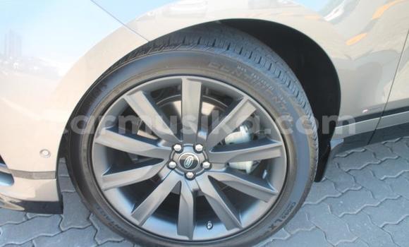 Buy Used Land Rover Range Rover Silver Car in Beitbridge in Matabeleland South Buy Used Land Rover Range Rover Silver Car in Beitbridge in Matabeleland South