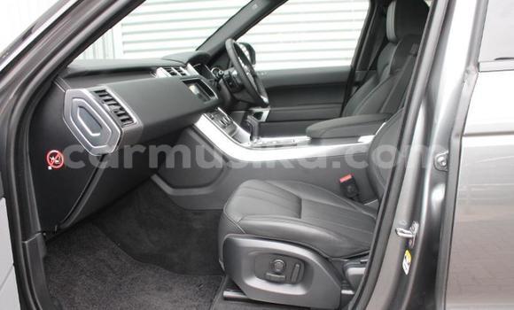 Tenga Tsaru Land Rover Range Rover Sirivha Mota in Beitbridge in Matabeleland South Tenga Tsaru Land Rover Range Rover Sirivha Mota in Beitbridge in Matabeleland South