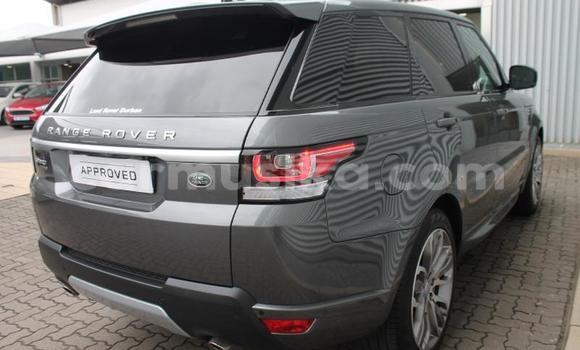 Tenga Tsaru Land Rover Range Rover Sirivha Mota in Beitbridge in Matabeleland South Tenga Tsaru Land Rover Range Rover Sirivha Mota in Beitbridge in Matabeleland South