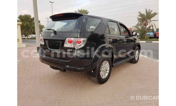 Tenga Imported Toyota Fortuner Zvimwe Mota in Import - Dubai in Harare Tenga Imported Toyota Fortuner Zvimwe Mota in Import - Dubai in Harare
