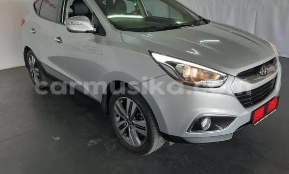 Acheter Occasion Voiture Hyundai ix35 Gris à Beitbridge, Matabeleland South Acheter Occasion Voiture Hyundai ix35 Gris à Beitbridge, Matabeleland South