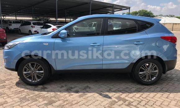Buy Used Hyundai ix35 Blue Car in Beitbridge in Matabeleland South Buy Used Hyundai ix35 Blue Car in Beitbridge in Matabeleland South