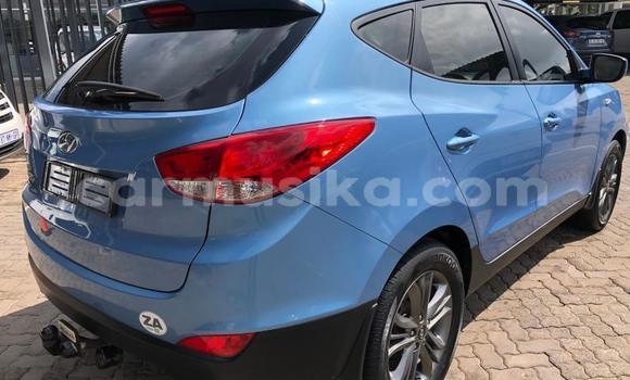 Buy Used Hyundai ix35 Blue Car in Beitbridge in Matabeleland South Buy Used Hyundai ix35 Blue Car in Beitbridge in Matabeleland South