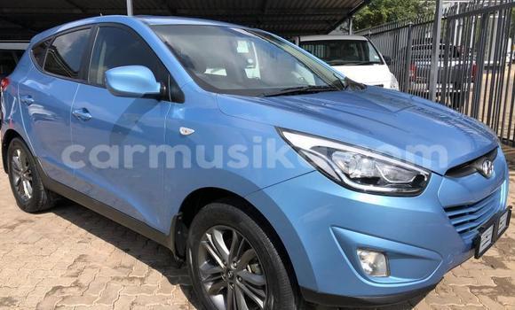 Buy Used Hyundai ix35 Blue Car in Beitbridge in Matabeleland South Buy Used Hyundai ix35 Blue Car in Beitbridge in Matabeleland South