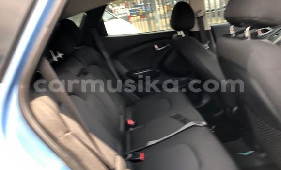 Buy Used Hyundai ix35 Blue Car in Beitbridge in Matabeleland South Buy Used Hyundai ix35 Blue Car in Beitbridge in Matabeleland South