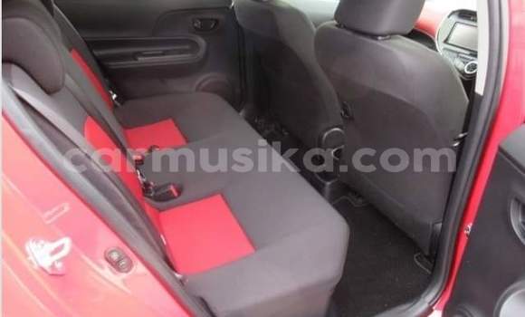 Tenga Tsaru Toyota Aqua Tsvuku Mota in Harare in Harare Tenga Tsaru Toyota Aqua Tsvuku Mota in Harare in Harare