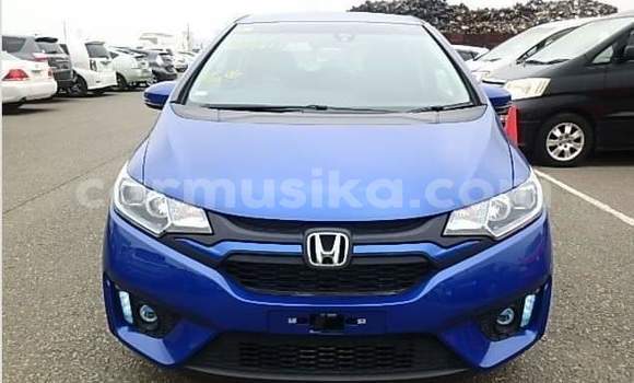 Buy Used Honda Fit Blue Car in Beitbridge in Matabeleland South Buy Used Honda Fit Blue Car in Beitbridge in Matabeleland South