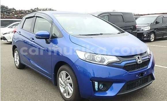 Buy Used Honda Fit Blue Car in Beitbridge in Matabeleland South Buy Used Honda Fit Blue Car in Beitbridge in Matabeleland South