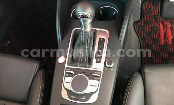 Tenga Tsaru Audi RS3 Tsvuku Mota in Beitbridge in Matabeleland South Tenga Tsaru Audi RS3 Tsvuku Mota in Beitbridge in Matabeleland South