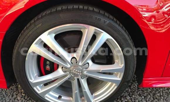 Tenga Tsaru Audi RS3 Tsvuku Mota in Beitbridge in Matabeleland South Tenga Tsaru Audi RS3 Tsvuku Mota in Beitbridge in Matabeleland South