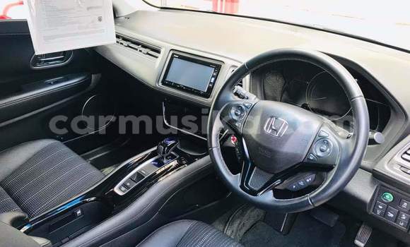 Tenga Tsaru Honda Vezel Zvimwe Mota in Beitbridge in Matabeleland South Tenga Tsaru Honda Vezel Zvimwe Mota in Beitbridge in Matabeleland South