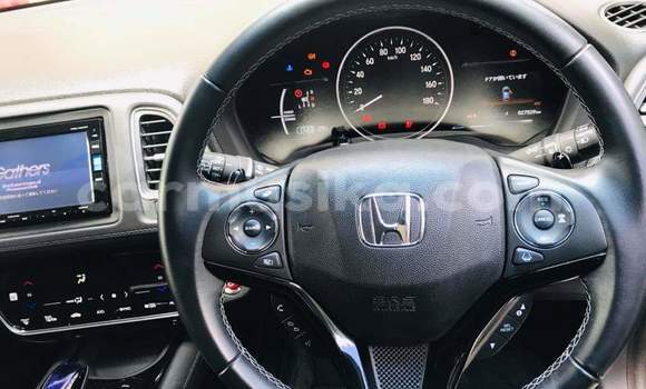 Tenga Tsaru Honda Vezel Zvimwe Mota in Beitbridge in Matabeleland South Tenga Tsaru Honda Vezel Zvimwe Mota in Beitbridge in Matabeleland South