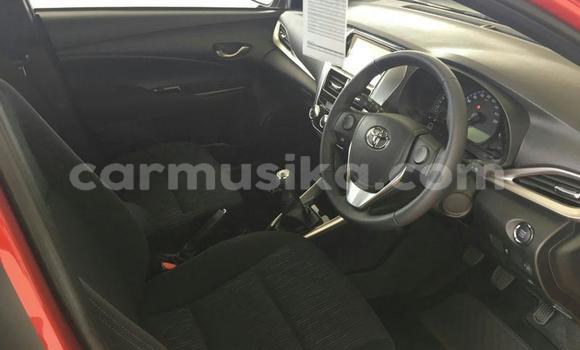 Acheter Occasion Voiture Toyota Yaris Rouge à Beitbridge, Matabeleland South Acheter Occasion Voiture Toyota Yaris Rouge à Beitbridge, Matabeleland South