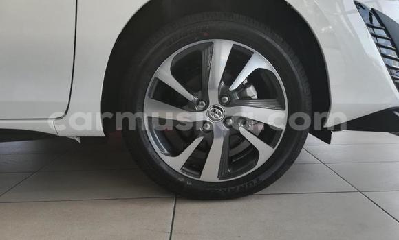 Tenga Tsaru Toyota Yaris Chena Mota in Beitbridge in Matabeleland South Tenga Tsaru Toyota Yaris Chena Mota in Beitbridge in Matabeleland South