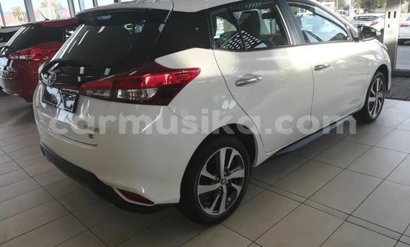 Tenga Tsaru Toyota Yaris Chena Mota in Beitbridge in Matabeleland South Tenga Tsaru Toyota Yaris Chena Mota in Beitbridge in Matabeleland South