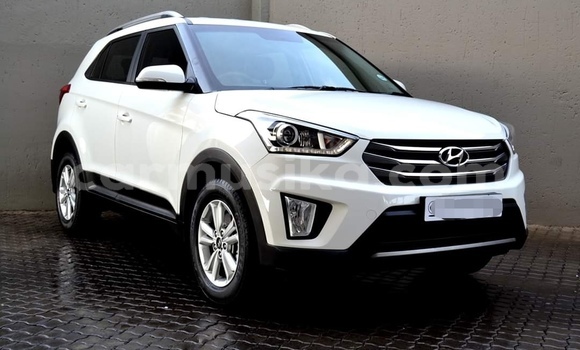 Buy Used Hyundai Creta White Car in Beitbridge in Matabeleland South Buy Used Hyundai Creta White Car in Beitbridge in Matabeleland South