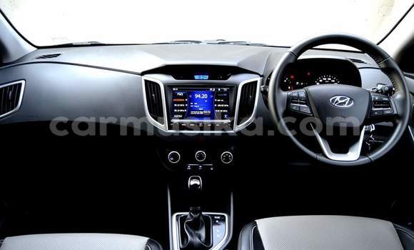 Buy Used Hyundai Creta White Car in Beitbridge in Matabeleland South Buy Used Hyundai Creta White Car in Beitbridge in Matabeleland South