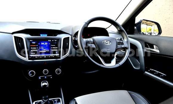 Buy Used Hyundai Creta White Car in Beitbridge in Matabeleland South Buy Used Hyundai Creta White Car in Beitbridge in Matabeleland South