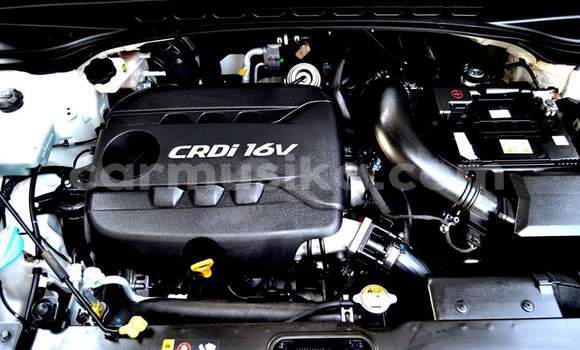 Buy Used Hyundai Creta White Car in Beitbridge in Matabeleland South Buy Used Hyundai Creta White Car in Beitbridge in Matabeleland South