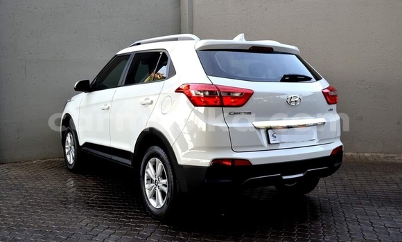 Buy Used Hyundai Creta White Car in Beitbridge in Matabeleland South Buy Used Hyundai Creta White Car in Beitbridge in Matabeleland South