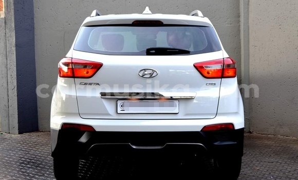 Buy Used Hyundai Creta White Car in Beitbridge in Matabeleland South Buy Used Hyundai Creta White Car in Beitbridge in Matabeleland South
