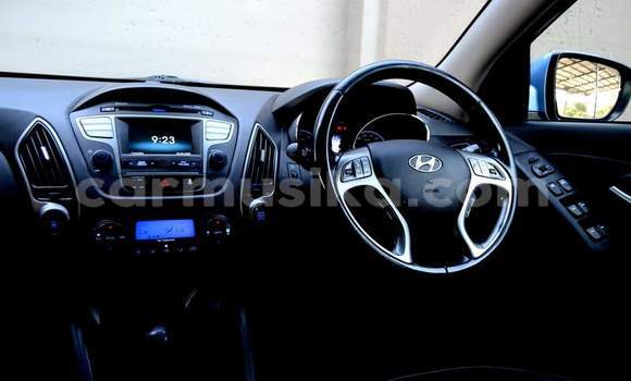 Acheter Occasion Voiture Hyundai ix35 Bleu à Beitbridge, Matabeleland South Acheter Occasion Voiture Hyundai ix35 Bleu à Beitbridge, Matabeleland South