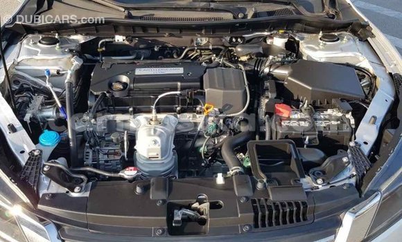 Tenga Imported Honda Accord Zvimwe Mota in Import - Dubai in Harare Tenga Imported Honda Accord Zvimwe Mota in Import - Dubai in Harare