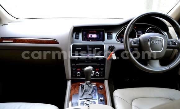 Tenga Tsaru Audi Q7 Bhurawuni Mota in Harare in Harare Tenga Tsaru Audi Q7 Bhurawuni Mota in Harare in Harare