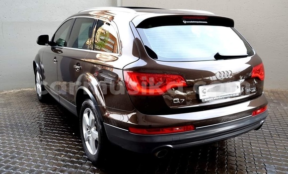 Tenga Tsaru Audi Q7 Bhurawuni Mota in Harare in Harare Tenga Tsaru Audi Q7 Bhurawuni Mota in Harare in Harare