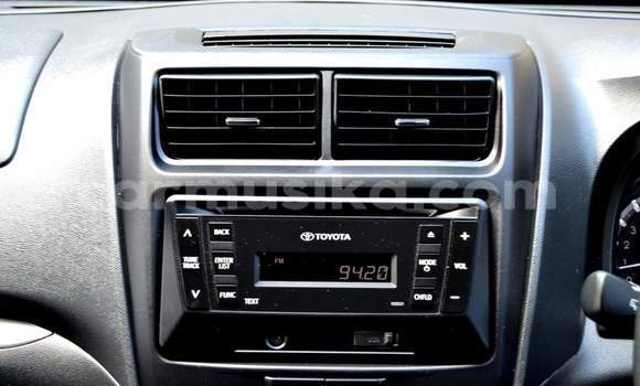 Acheter Occasion Voiture Toyota Avanza Blanc à Harare, Harare Acheter Occasion Voiture Toyota Avanza Blanc à Harare, Harare