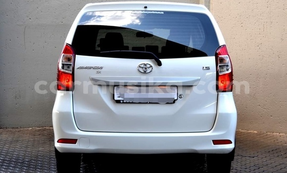 Acheter Occasion Voiture Toyota Avanza Blanc à Harare, Harare Acheter Occasion Voiture Toyota Avanza Blanc à Harare, Harare
