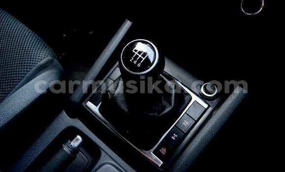 Buy Used Volkswagen Amarok White Car in Harare in Harare Buy Used Volkswagen Amarok White Car in Harare in Harare