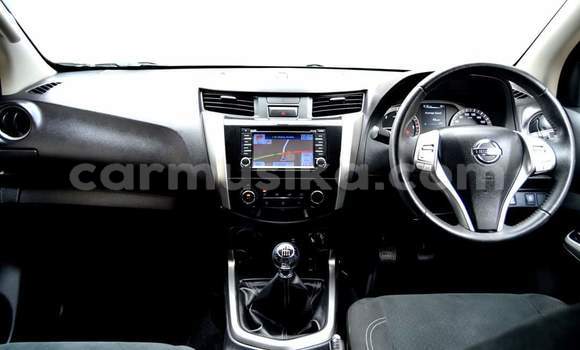 Tenga Tsaru Nissan Navara Chena Mota in Harare in Harare Tenga Tsaru Nissan Navara Chena Mota in Harare in Harare