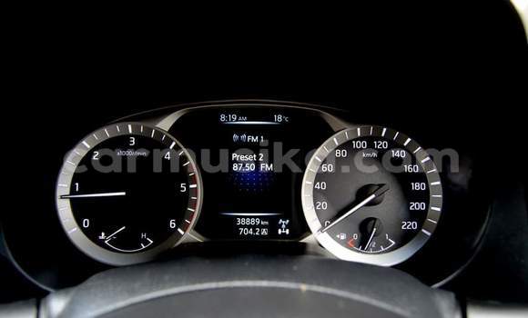 Tenga Tsaru Nissan Navara Chena Mota in Harare in Harare Tenga Tsaru Nissan Navara Chena Mota in Harare in Harare