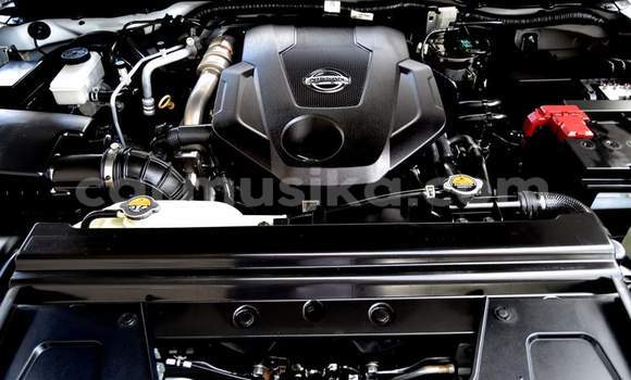 Tenga Tsaru Nissan Navara Chena Mota in Harare in Harare Tenga Tsaru Nissan Navara Chena Mota in Harare in Harare