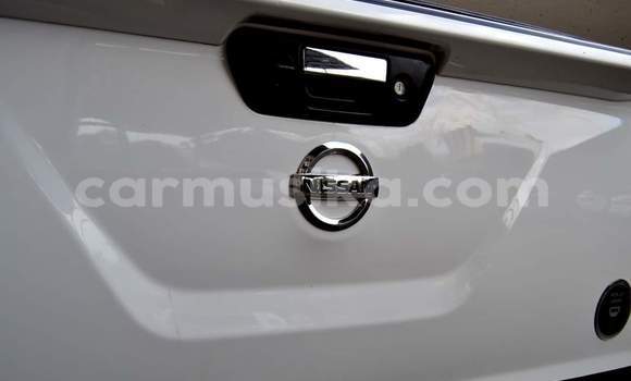 Tenga Tsaru Nissan Navara Chena Mota in Harare in Harare Tenga Tsaru Nissan Navara Chena Mota in Harare in Harare